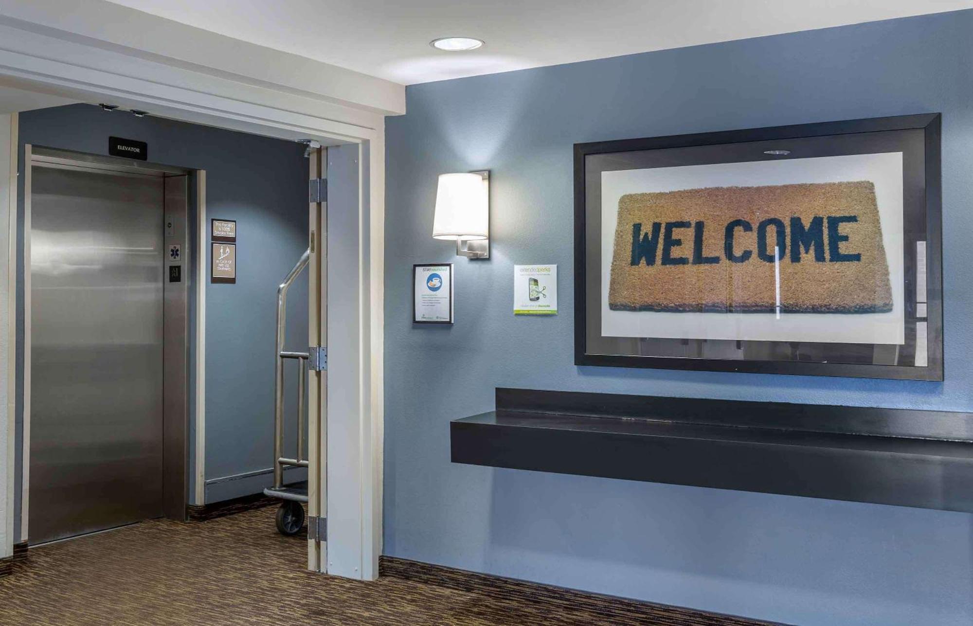 เอ็กซ์เทนด์ สเตย์ อเมริกา บอสตัน-เบรนทรี Hotel ภายนอก รูปภาพ