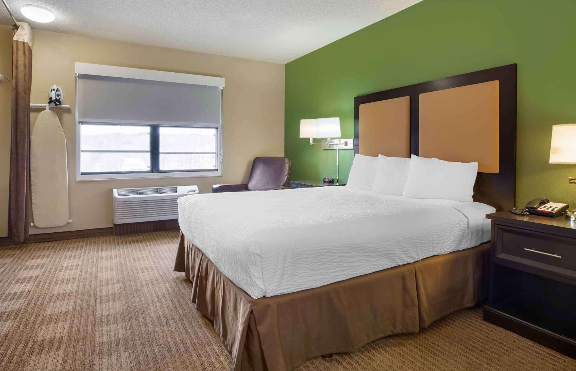 เอ็กซ์เทนด์ สเตย์ อเมริกา บอสตัน-เบรนทรี Hotel ภายนอก รูปภาพ